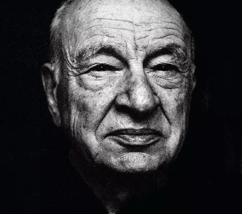 Egdar Morin, l’Homme du SiΓ¨cle, compie 100 anni